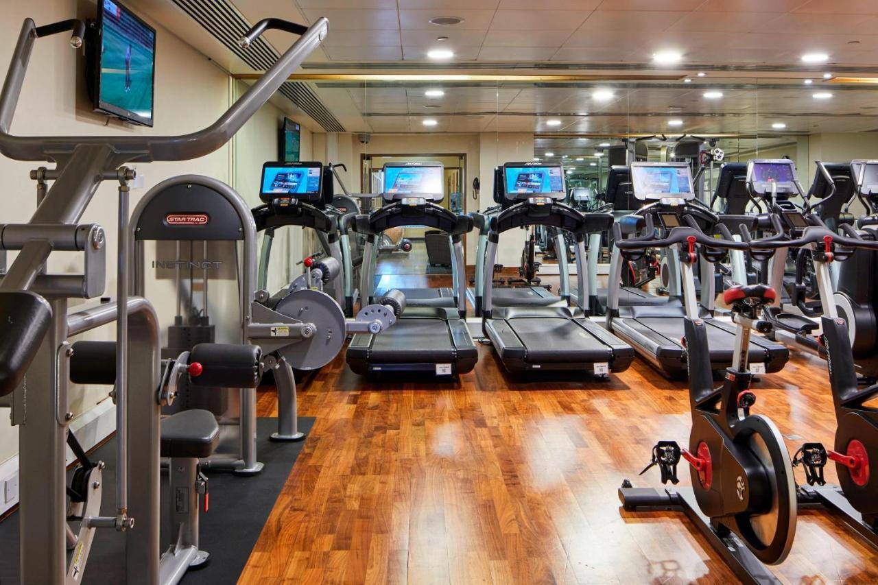 London Marriott Hotel Canary Wharf Ngoại thất bức ảnh The gym at the hotel